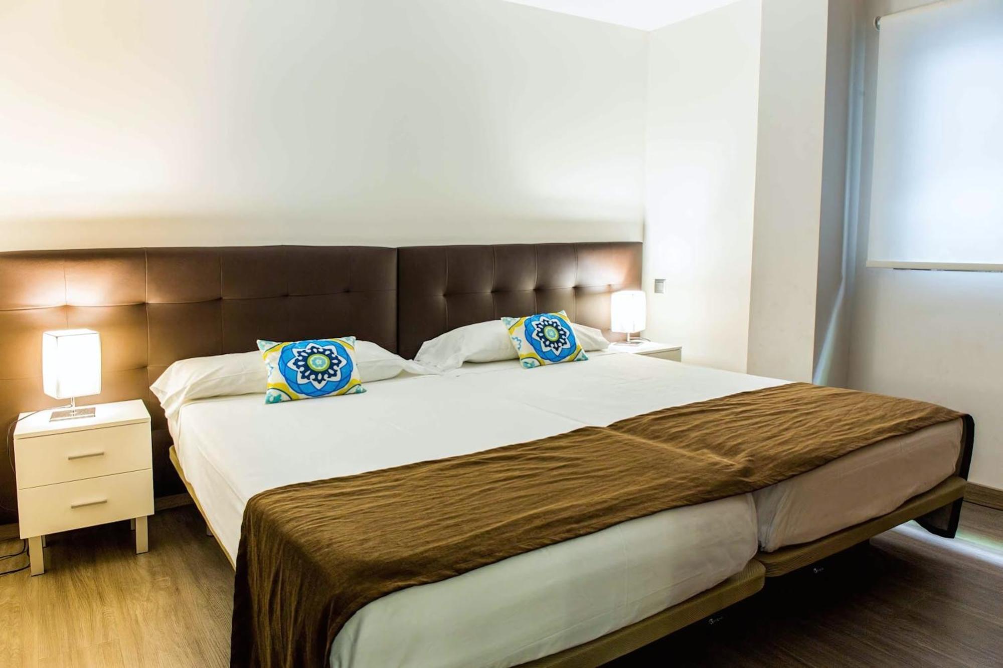 Bluesea Dimona Suites Торремолинос Экстерьер фото