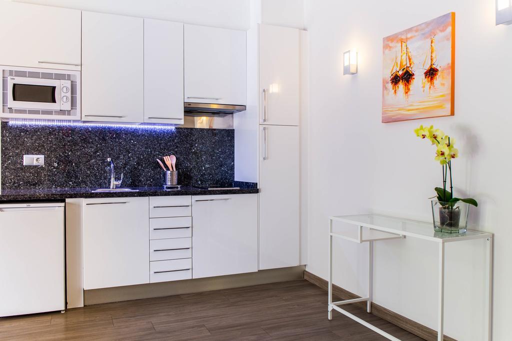 Bluesea Dimona Suites Торремолинос Экстерьер фото