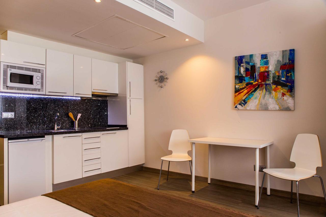 Bluesea Dimona Suites Торремолинос Экстерьер фото